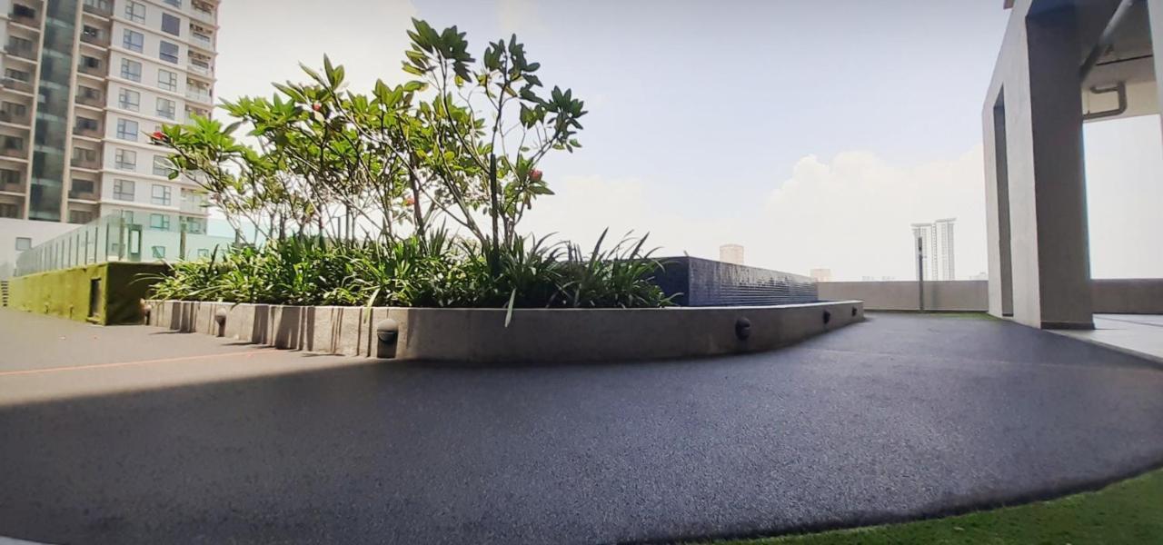 Sunway Paradise Home Staycation Ph2100 Self Check In Out Subang Jaya Ngoại thất bức ảnh